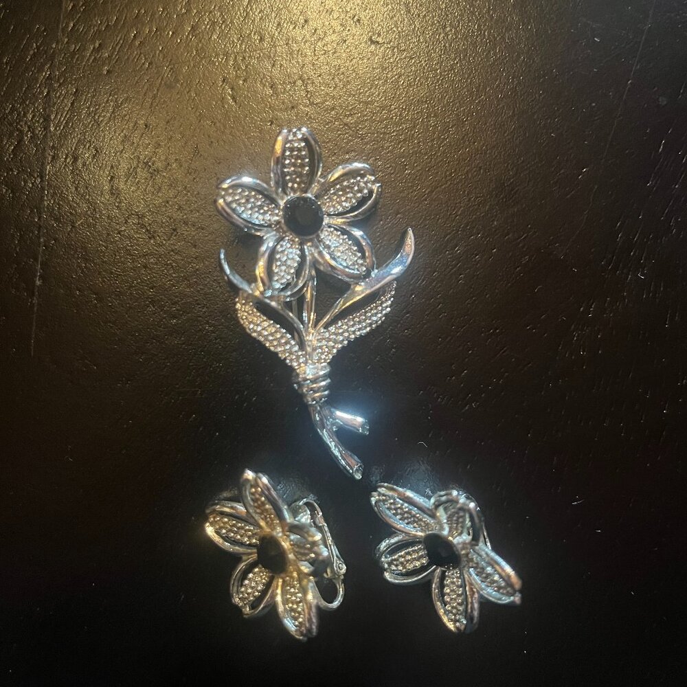 Vintage Silver Tone Daisy Brooch and Clip on Earring Set with Black Rhinestone